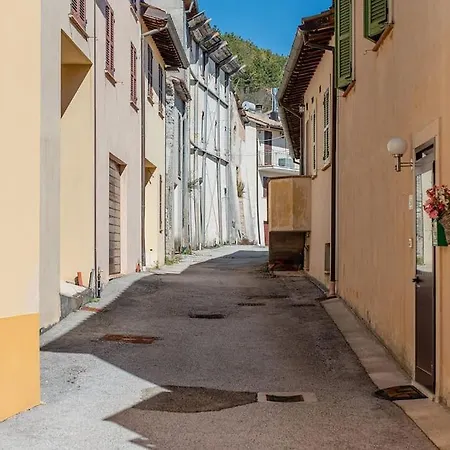 Casa Di Nonna Isa Ferienhaus